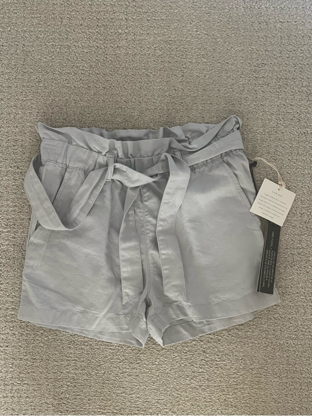 NWT Nicole Miller Light Gray Paperbag Waist Women’s Shorts with Tie Sz:XS